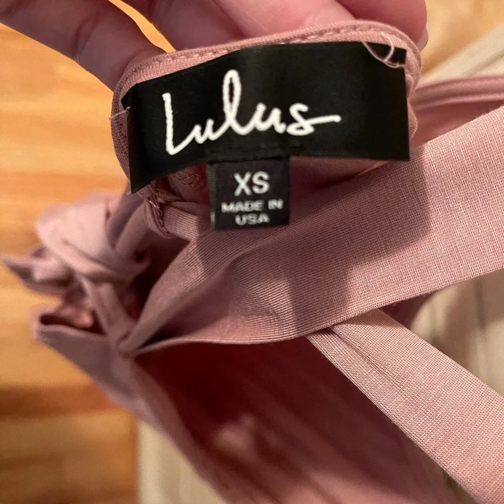 Lulu’s Tanktop - Picture 5 of 5